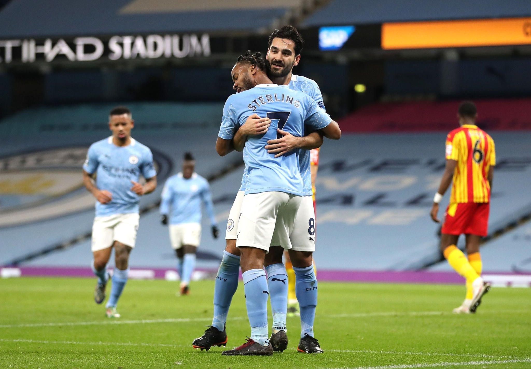 迫性与复杂 迫性与复杂